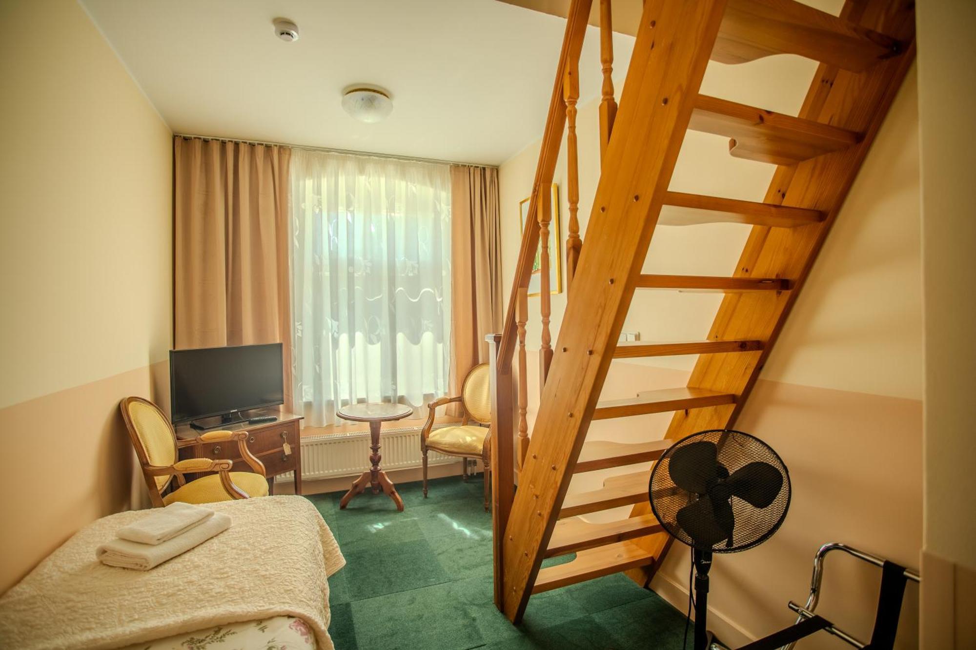 Nina Kordon Guesthouse Alatskivi ภายนอก รูปภาพ