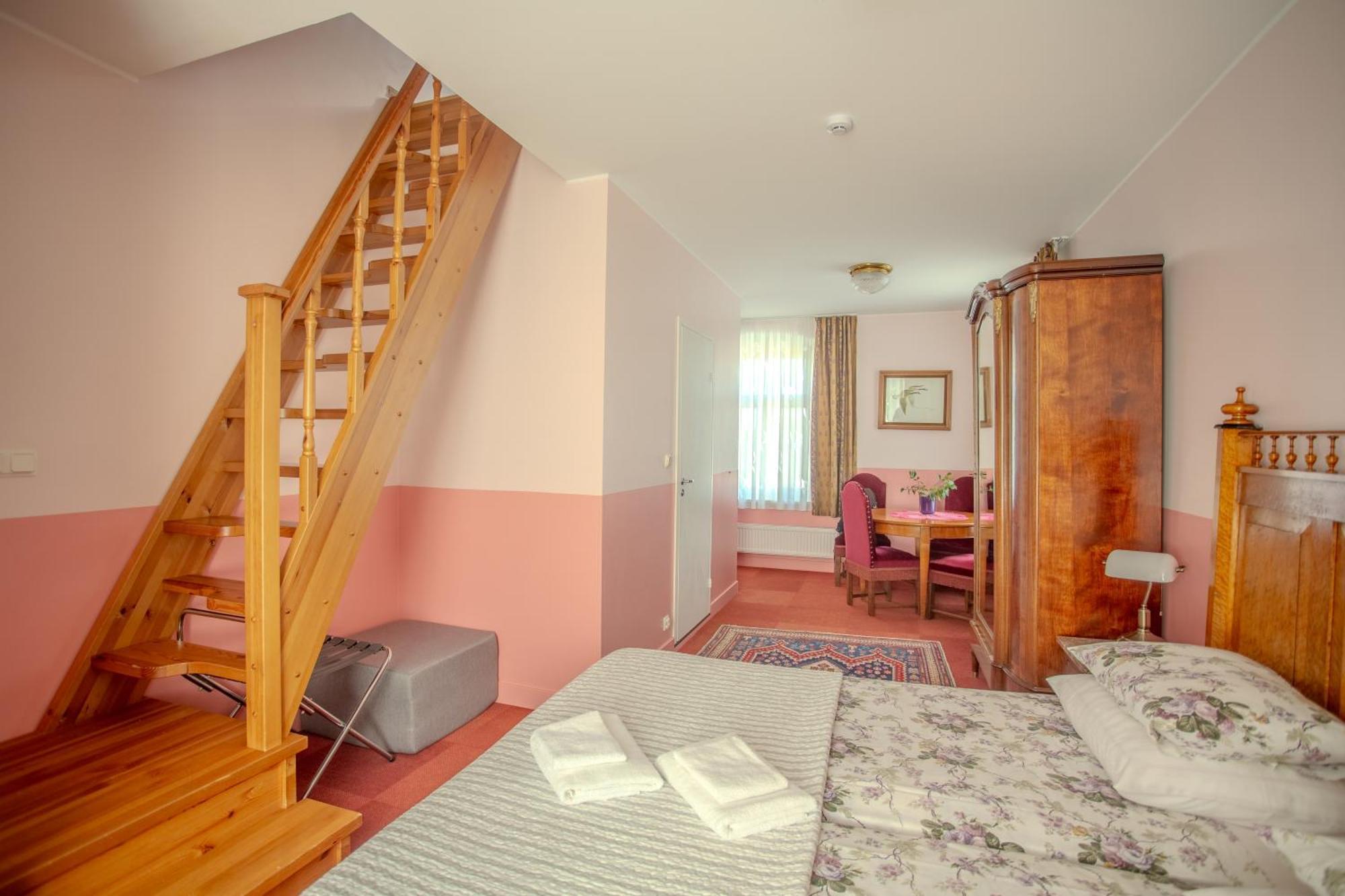 Nina Kordon Guesthouse Alatskivi ภายนอก รูปภาพ