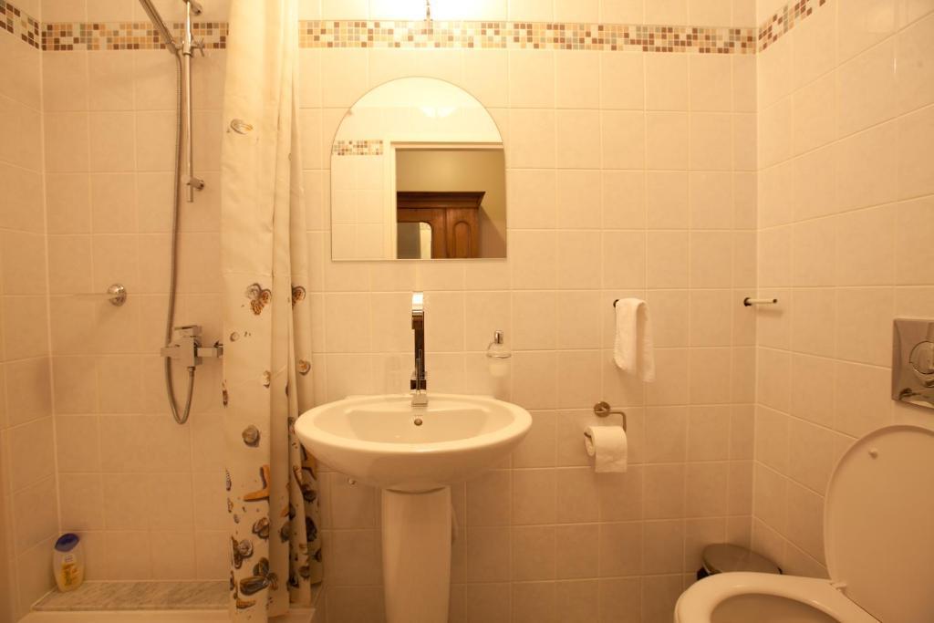 Nina Kordon Guesthouse Alatskivi ภายนอก รูปภาพ